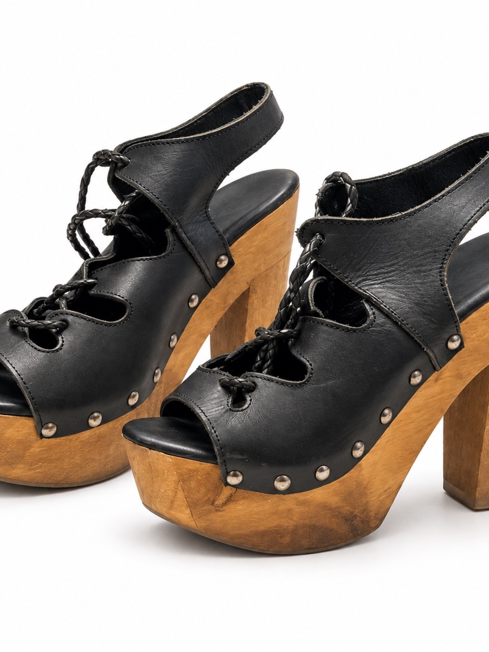 Sbicca Beans Women’s 8 Black Leather Lace Up Studded Wood Platform Heel Sandals